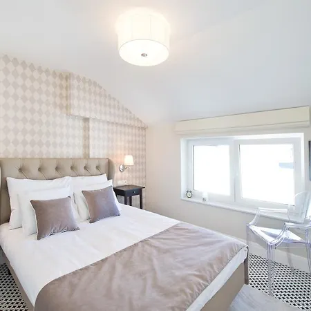 モンテ カッシーノ アパート ソポト