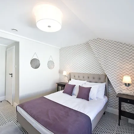 公寓 蒙塔卡西诺公寓 *